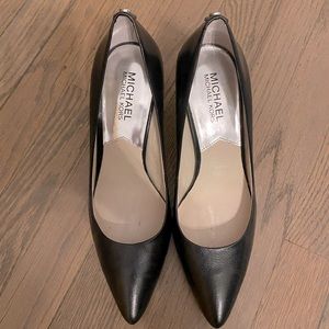 Michael Kors Black Pumps